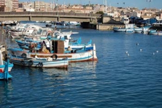  En el puerto de Siracusa.JPG 